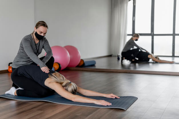 Estiramiento Mahometano: ejercicio para aliviar el dolor de espalda