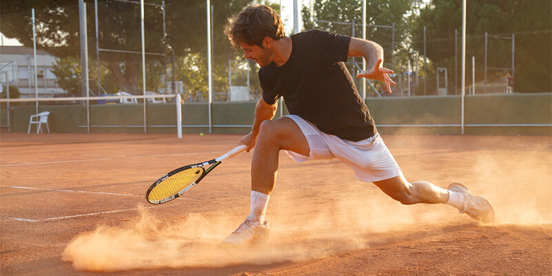 5 lesiones frecuentes en tenistas y deportes de pala